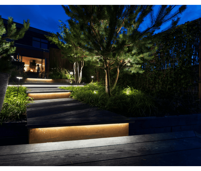 WINTER SPLENDOR IN THE GARDEN: HOW GARDEN LIGHTING INSPIRES LANDSCAPERS!