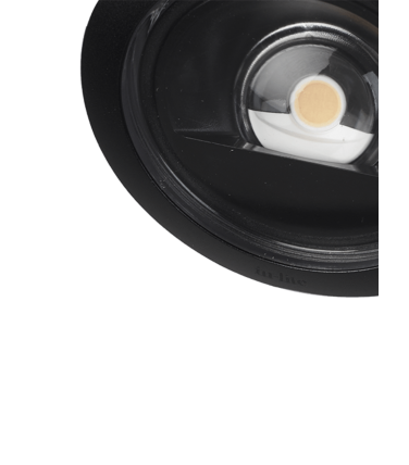 luna_black_3.png