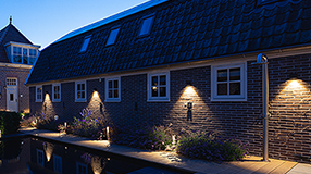 Facade lighting